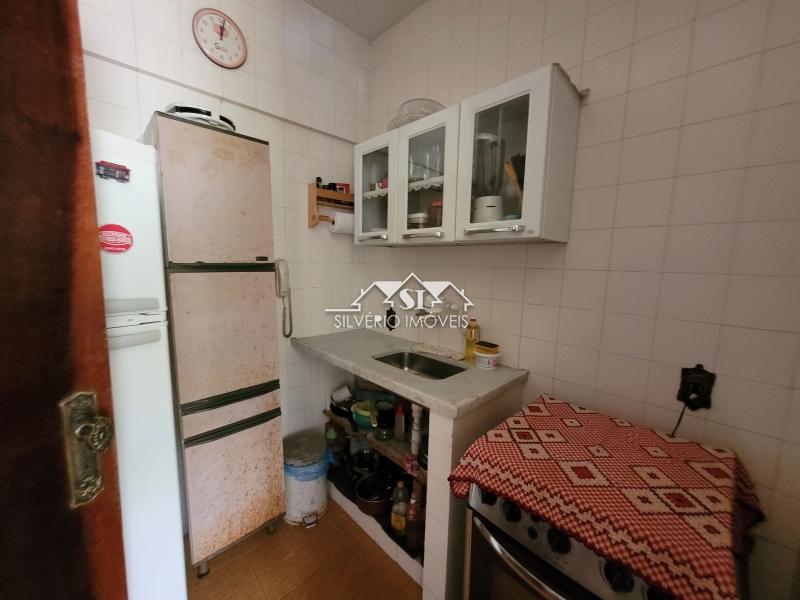 Apartamento à venda com 1 quarto, 50m² - Foto 13