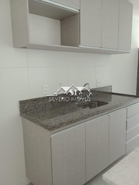 Apartamento à venda com 2 quartos, 69m² - Foto 9