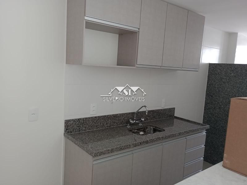 Apartamento à venda com 2 quartos, 69m² - Foto 12