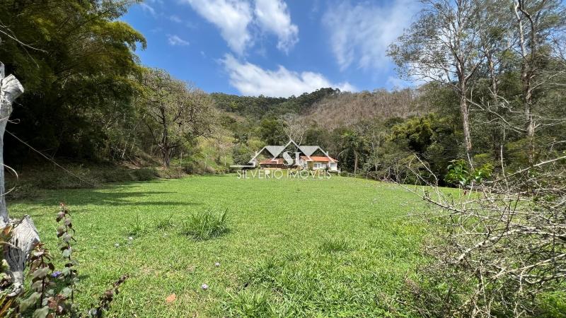 Terreno em Pedro do Rio - Petrópolis/RJ 