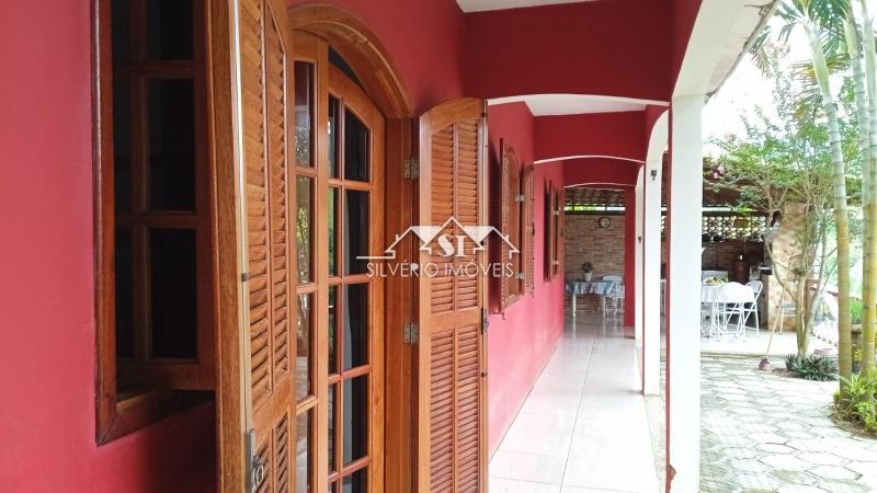 Casa à venda com 3 quartos, 170m² - Foto 9