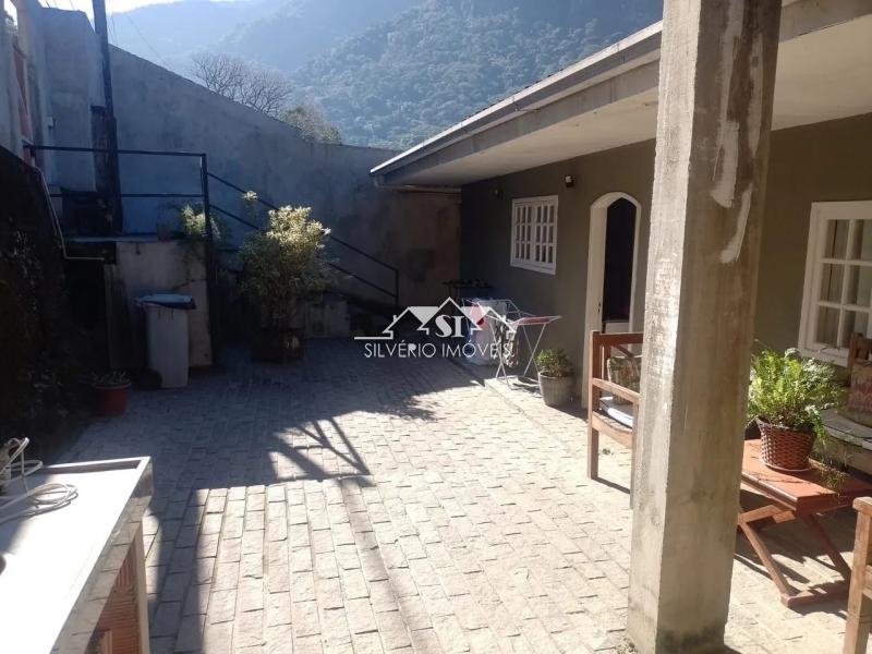 Casa à venda com 4 quartos, 190m² - Foto 6
