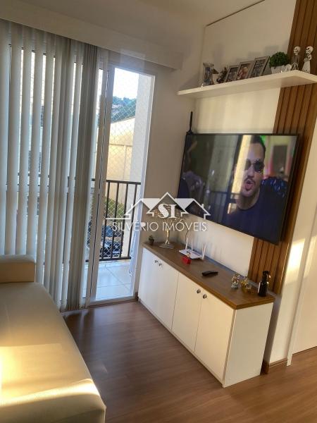 Apartamento à venda com 2 quartos, 66m² - Foto 12