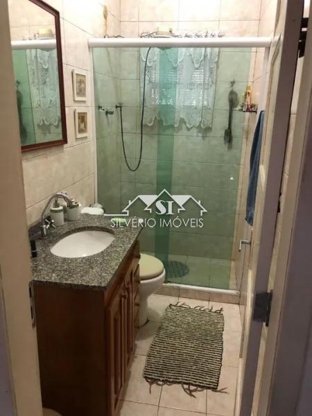 Casa à venda com 4 quartos, 130m² - Foto 13