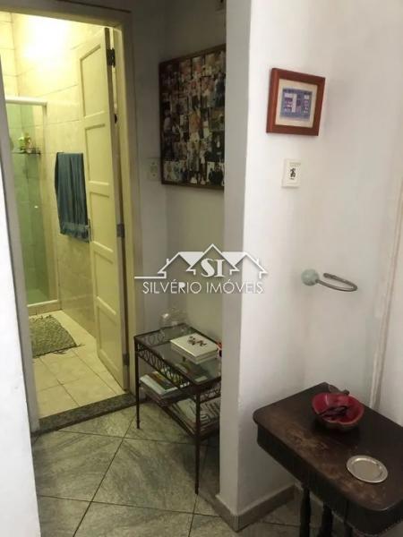 Casa à venda com 4 quartos, 130m² - Foto 14