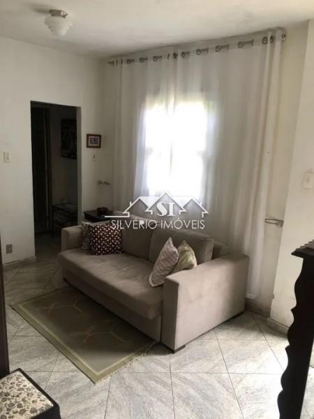 Casa à venda com 4 quartos, 130m² - Foto 16