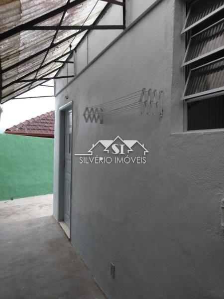 Casa à venda com 3 quartos, 60m² - Foto 12