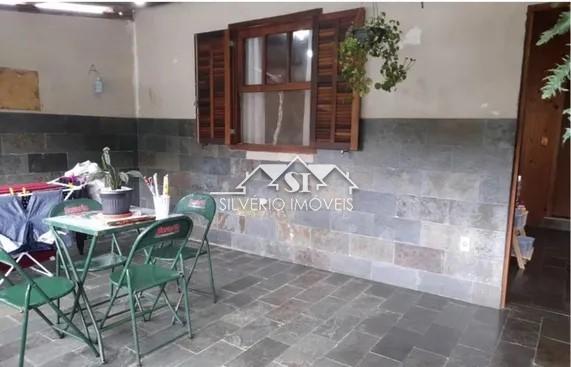 Casa à venda com 4 quartos, 130m² - Foto 14