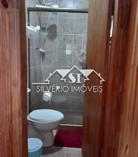 Casa à venda com 4 quartos, 130m² - Foto 2
