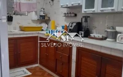 Casa à venda com 4 quartos, 130m² - Foto 5