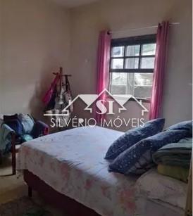 Casa à venda com 4 quartos, 130m² - Foto 11