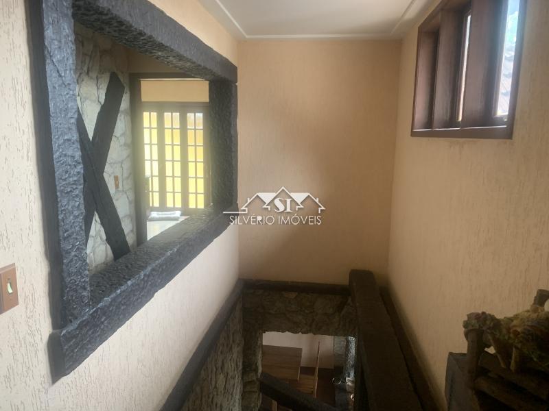 Casa à venda com 4 quartos, 400m² - Foto 17