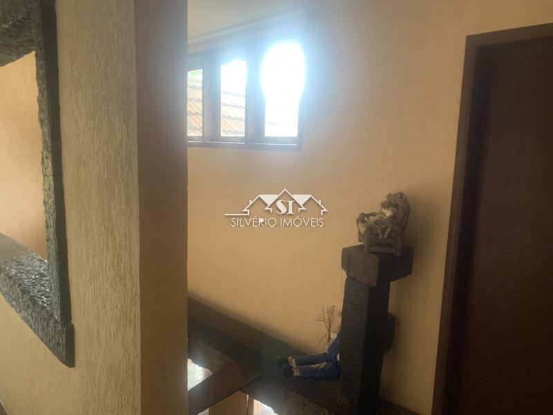 Casa à venda com 4 quartos, 400m² - Foto 29