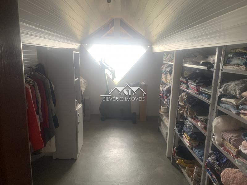 Casa à venda com 4 quartos, 400m² - Foto 32