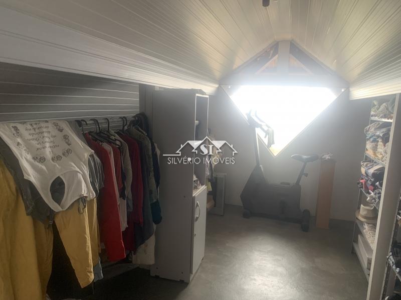 Casa à venda com 4 quartos, 400m² - Foto 33