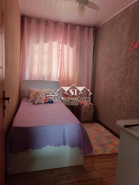 Casa à venda com 6 quartos, 110m² - Foto 7
