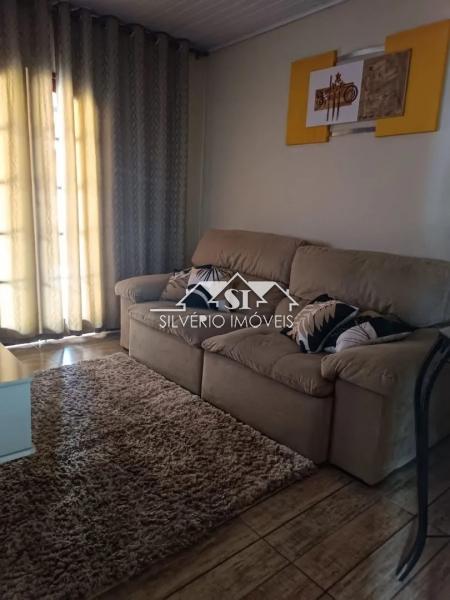 Casa à venda com 6 quartos, 110m² - Foto 10