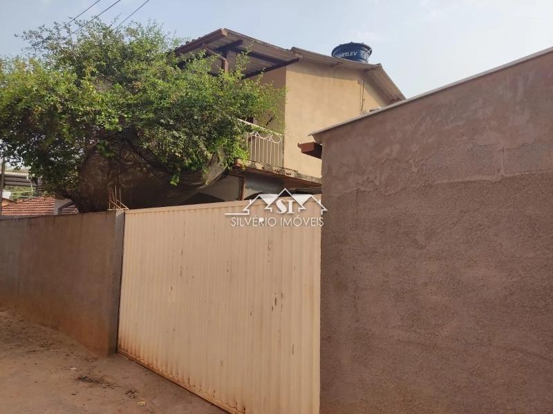 Casa à venda com 6 quartos, 110m² - Foto 19