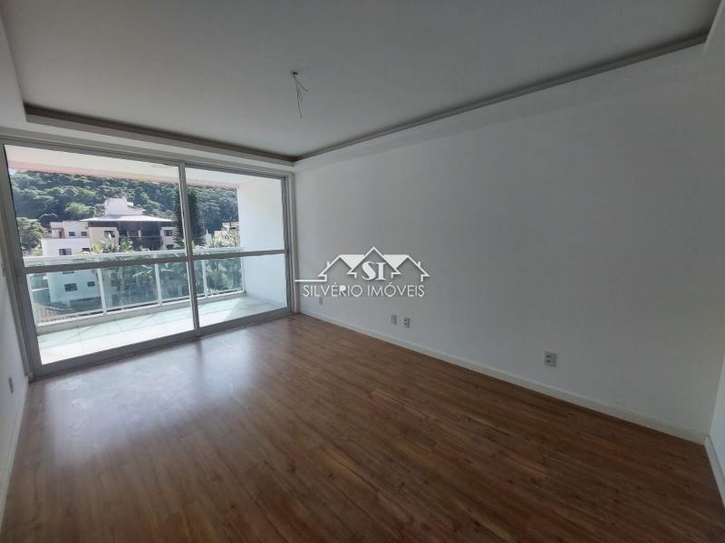 Apartamento à venda com 3 quartos, 184m² - Foto 2