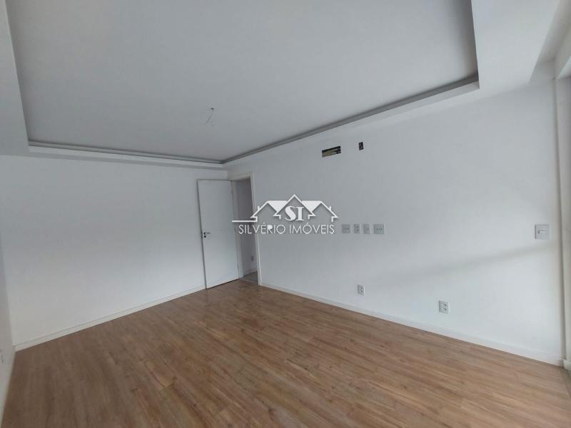 Apartamento à venda com 3 quartos, 184m² - Foto 3
