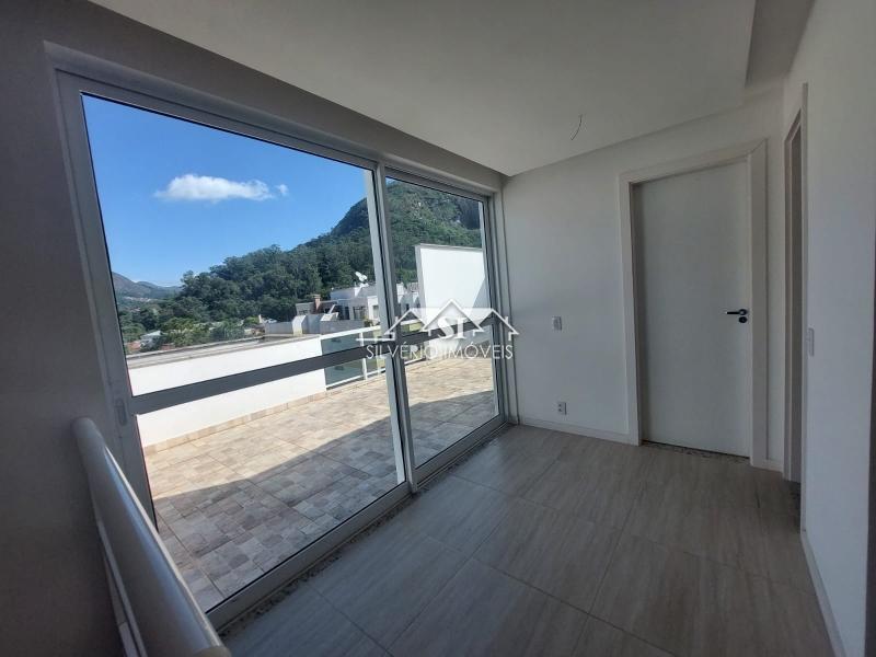 Apartamento à venda com 3 quartos, 184m² - Foto 35