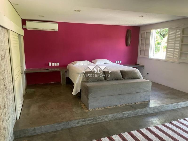 Casa à venda com 4 quartos, 300m² - Foto 10