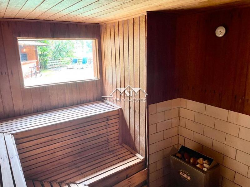 Casa à venda com 4 quartos, 300m² - Foto 8