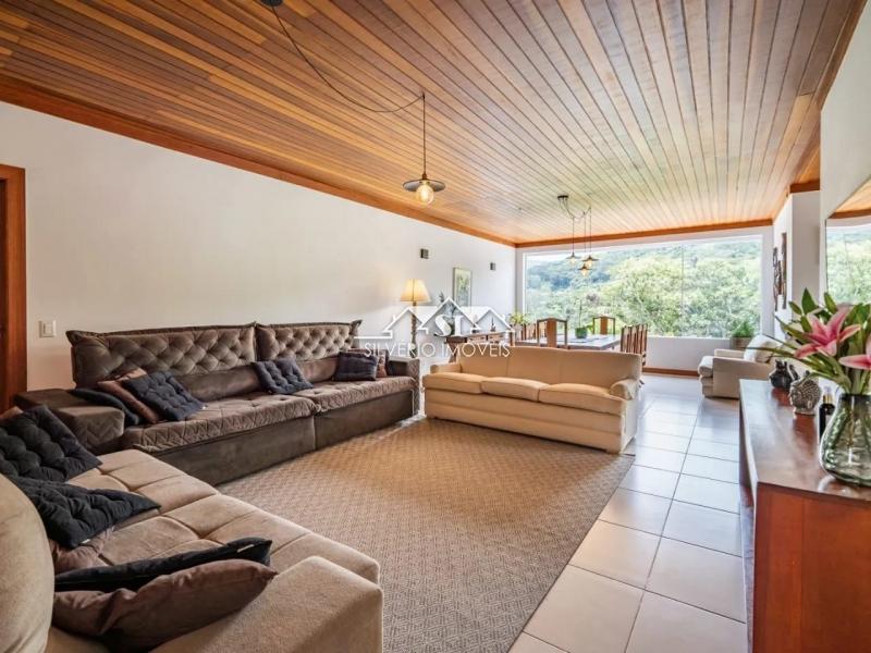 Casa à venda com 5 quartos, 602m² - Foto 3