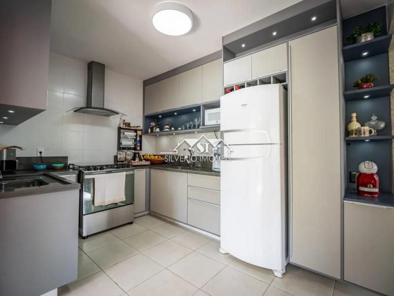 Casa à venda com 5 quartos, 602m² - Foto 10