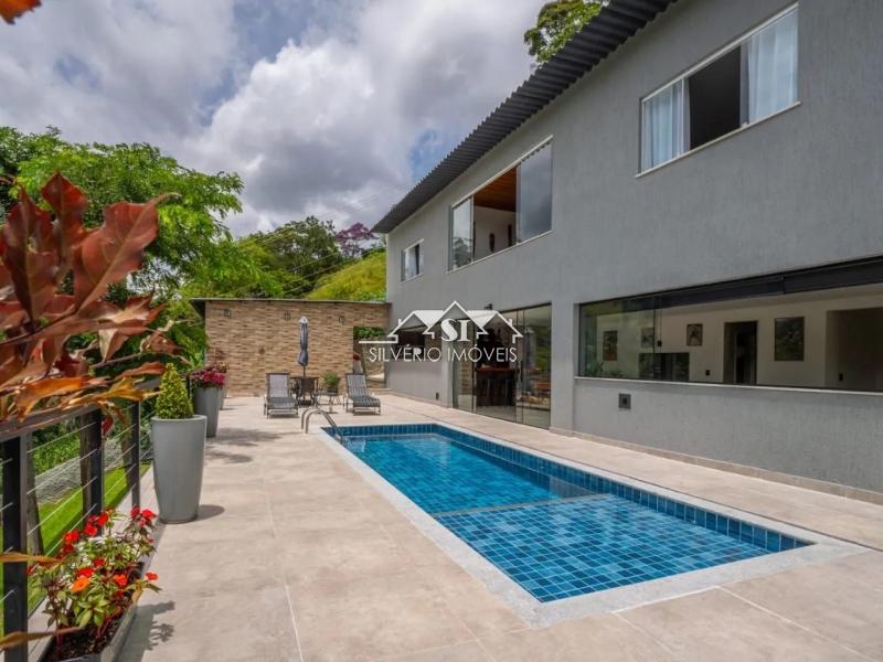 Casa em Itaipava - Petrópolis/RJ  - 5 Quartos