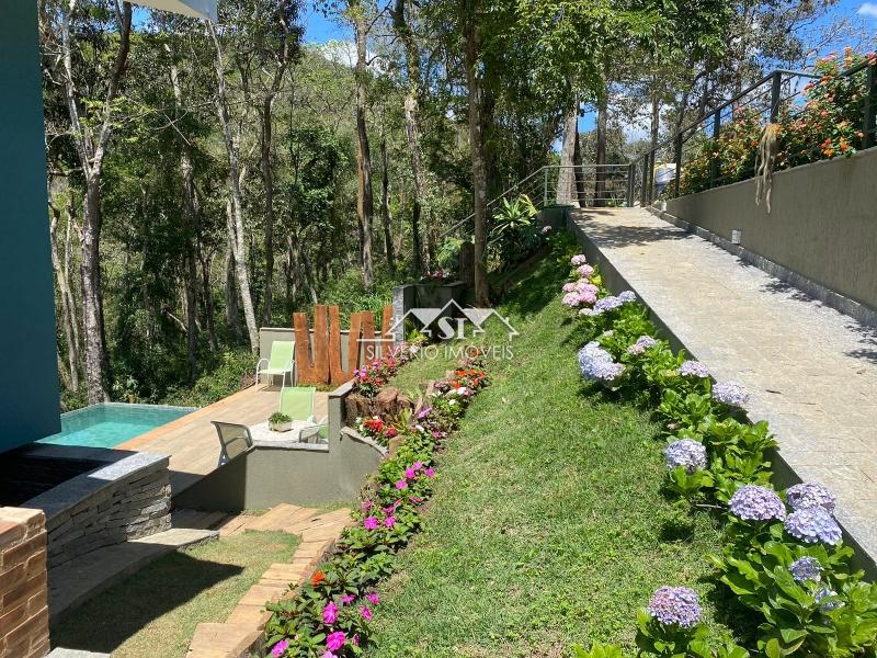 Casa à venda com 5 quartos, 345m² - Foto 3