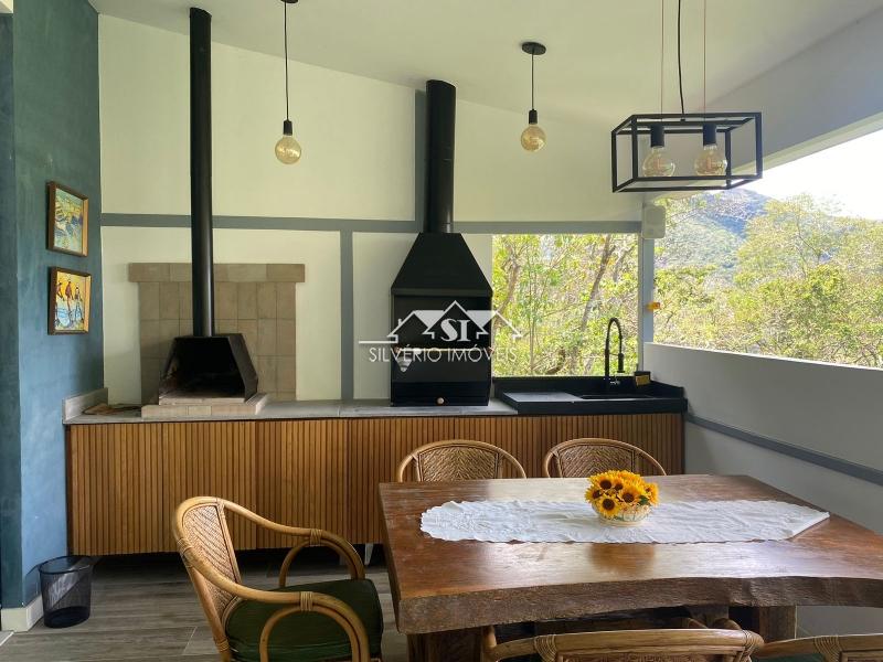 Casa à venda com 5 quartos, 345m² - Foto 10