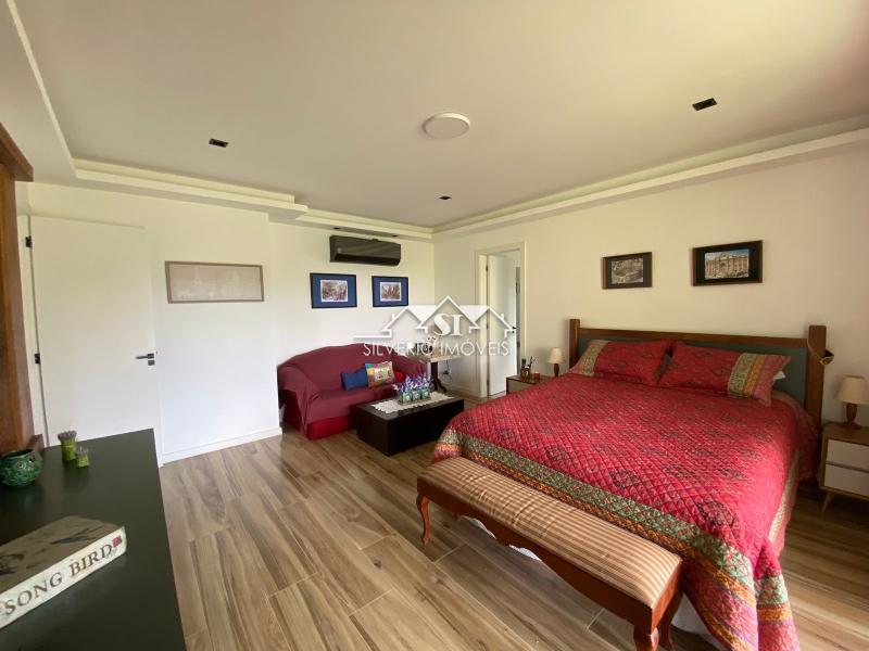 Casa à venda com 5 quartos, 345m² - Foto 18