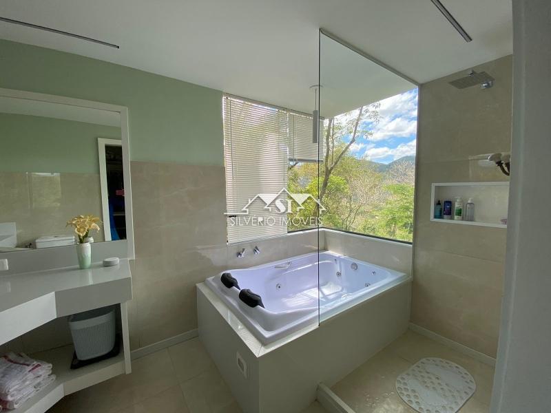 Casa à venda com 5 quartos, 345m² - Foto 21