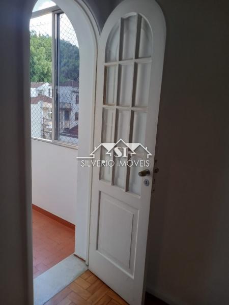 Apartamento à venda e aluguel com 3 quartos, 130m² - Foto 11