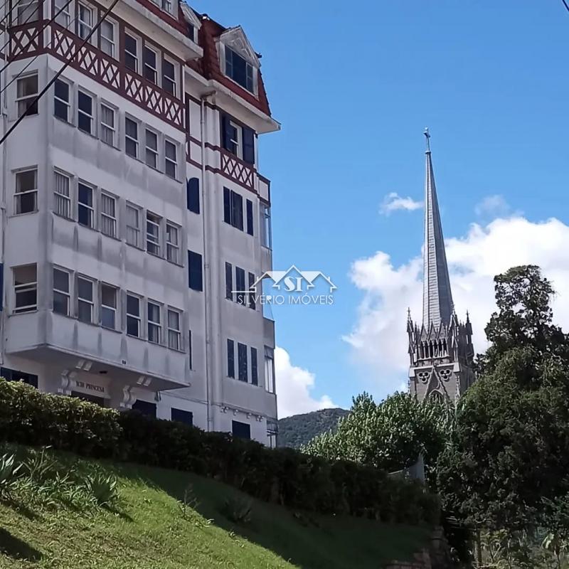 Apartamento em Centro - Petrópolis/RJ  - 3 Quartos