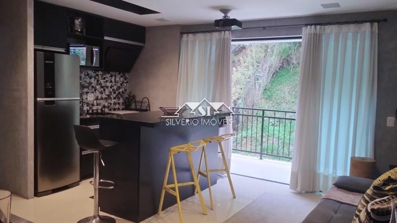 Apartamento à venda com 2 quartos, 75m² - Foto 3