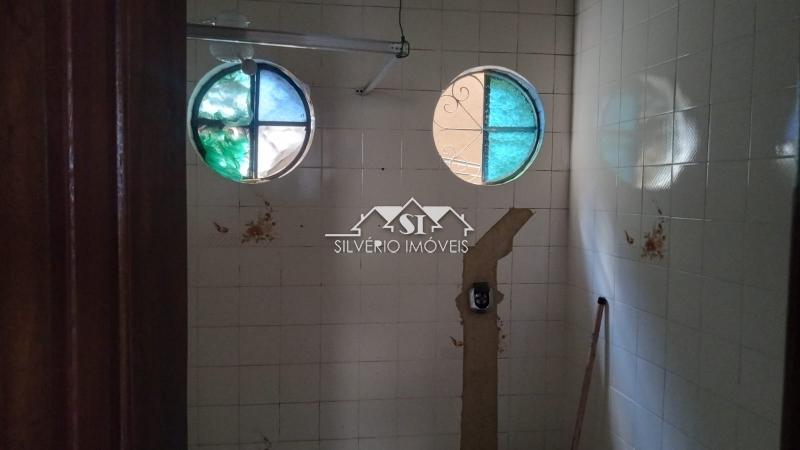 Casa à venda com 3 quartos, 180m² - Foto 6