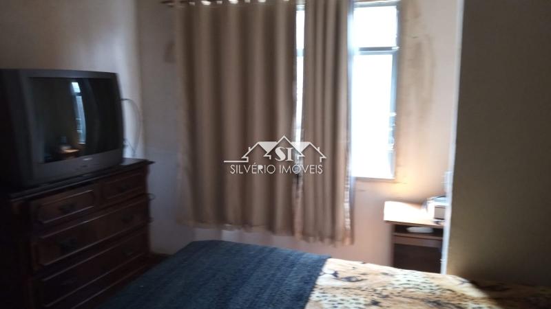 Casa à venda com 3 quartos, 180m² - Foto 7