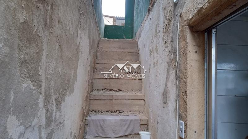 Casa à venda com 3 quartos, 180m² - Foto 10