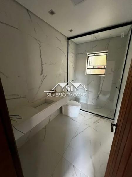 Casa à venda com 3 quartos, 302m² - Foto 14