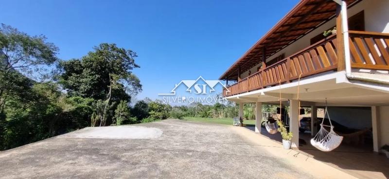 Sítio à venda com 2 quartos, 100m² - Foto 5