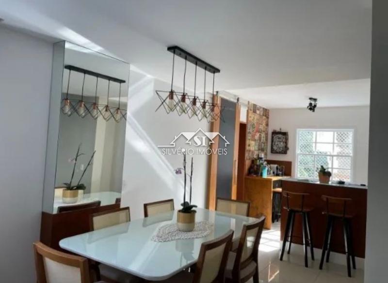 Casa à venda com 3 quartos, 140m² - Foto 11