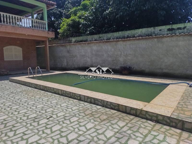 Casa em Olaria - Magé/RJ  - 3 Quartos