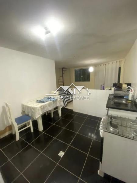 Casa à venda com 3 quartos, 200m² - Foto 8