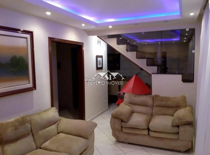 Imóvel Comercial Padrão à venda com 8 quartos, 300m² - Foto 4