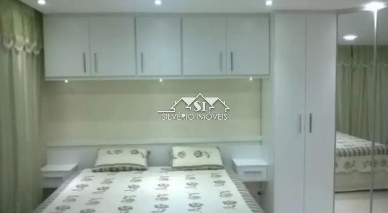 Imóvel Comercial Padrão à venda com 8 quartos, 300m² - Foto 5