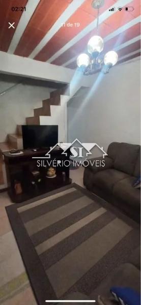 Casa à venda com 2 quartos, 120m² - Foto 7