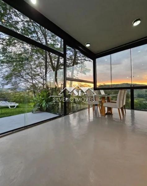 Casa à venda com 3 quartos, 170m² - Foto 5