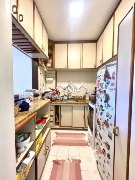Apartamento à venda com 2 quartos, 65m² - Foto 15